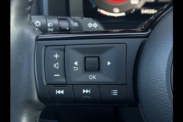 Nissan QASHQAI 1.5 e-Power Black Edition | Trekhaak | Dodehoek | Winter Pakket | 360 Camera