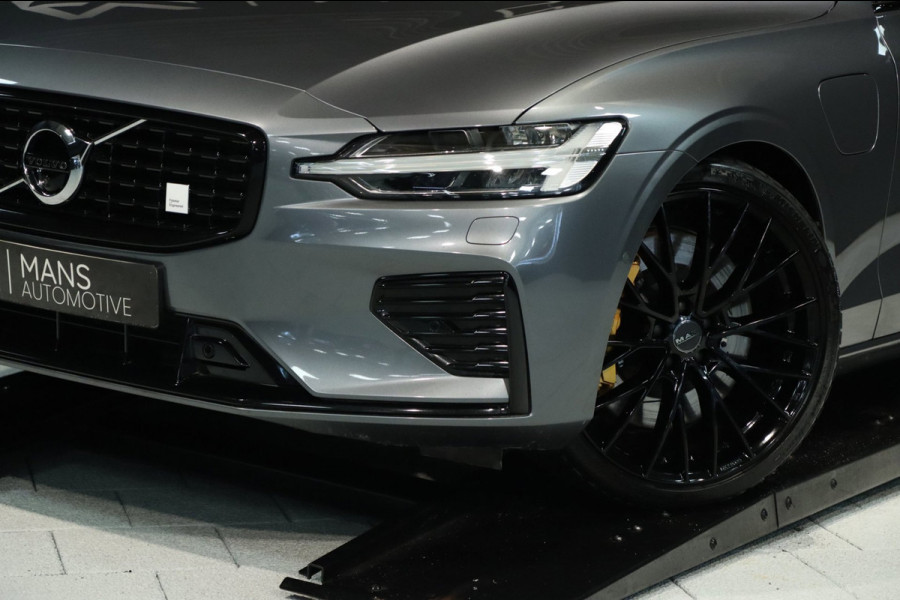 Volvo V60 2.0 T8 AWD Polestar Engineered / PANODAK / B&W / 1e Eigenaar / UNIEK!