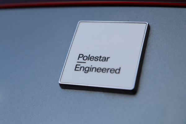 Volvo V60 2.0 T8 AWD Polestar Engineered / PANODAK / B&W / 1e Eigenaar / UNIEK!