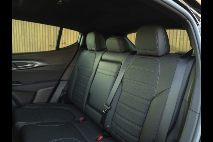 Alfa Romeo Tonale 1.3T PHEV Sprint | Full option | Pano-dak | 20 inch | Harman/Kardon