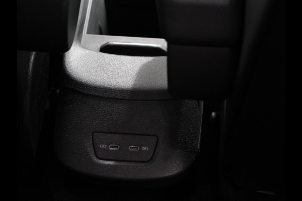 Volkswagen ID.3 Pro 58 kWh Navigatie Apple Carplay/Android Auto Camera Climate Control Adaptive Cruise Control Lichtmetalen Velgen