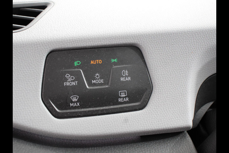 Volkswagen ID.3 Pro 58 kWh Navigatie Apple Carplay/Android Auto Camera Climate Control Adaptive Cruise Control Lichtmetalen Velgen
