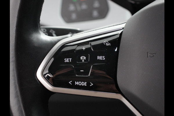 Volkswagen ID.3 Pro 58 kWh Navigatie Apple Carplay/Android Auto Camera Climate Control Adaptive Cruise Control Lichtmetalen Velgen