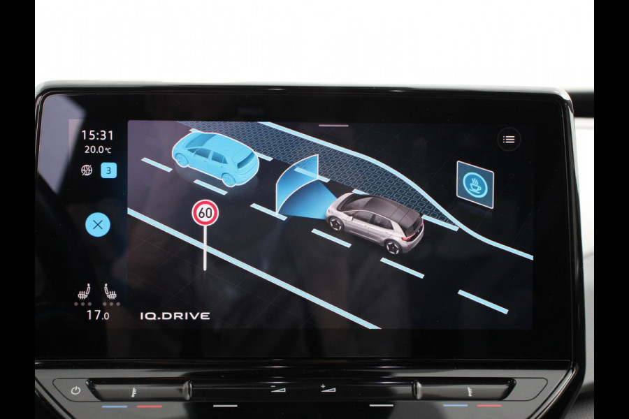 Volkswagen ID.3 Pro 58 kWh Navigatie Apple Carplay/Android Auto Camera Climate Control Adaptive Cruise Control Lichtmetalen Velgen