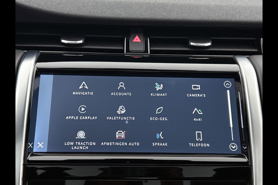 Land Rover Discovery Sport P300e Hybride R-Dynamic SE / Panoramadak /  Leder / Interactive Driver Display / Navi / Cruise-ctr. / Apk nieuw