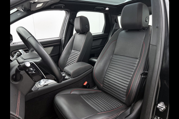 Land Rover Discovery Sport P300e Hybride R-Dynamic SE / Panoramadak /  Leder / Interactive Driver Display / Navi / Cruise-ctr. / Apk nieuw
