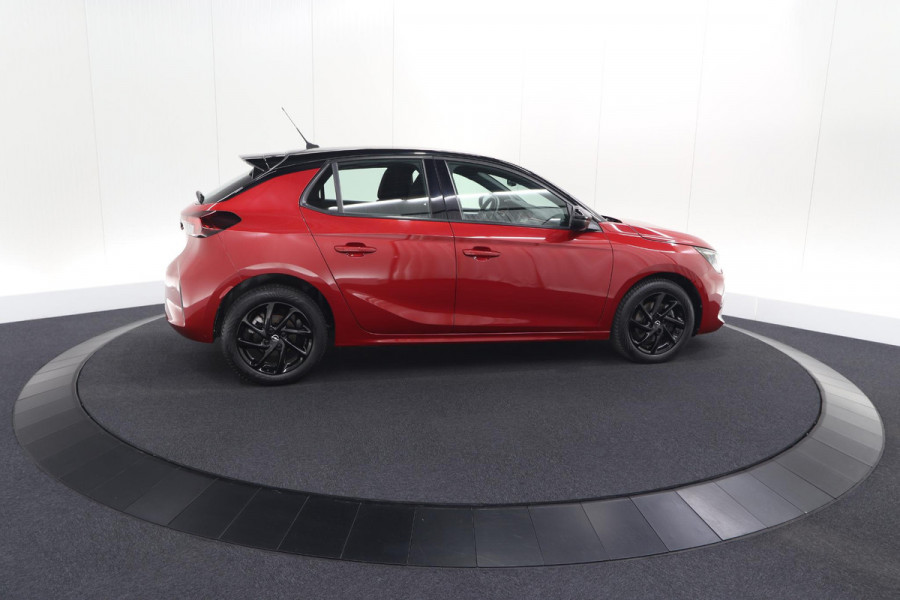 Opel Corsa Turbo 100 GS Line | Parkeersensoren | Apple Carplay | 16 Inch Lichtmetalen Velgen