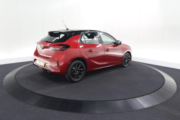 Opel Corsa Turbo 100 GS Line | Parkeersensoren | Apple Carplay | 16 Inch Lichtmetalen Velgen