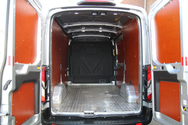 Ford Transit 350 2.0 TDCI L2H2 Trend MHEV 130PK / Sync 3 / Dealer onderhoudsbeurt
