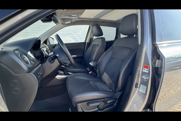 Suzuki Vitara 1.5 Hybrid Style Rhino Edition Panorama dak Led Leder Verwarmde stoelen