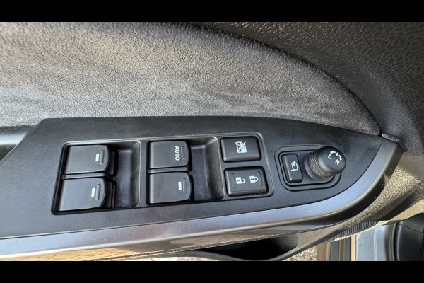 Suzuki Vitara 1.5 Hybrid Style Rhino Edition Panorama dak Led Leder Verwarmde stoelen