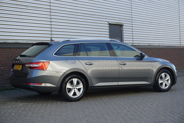 Škoda Superb Combi 1.5 TSI ACT Business Edition/All-Seasonbanden/ Virtual Cockpit