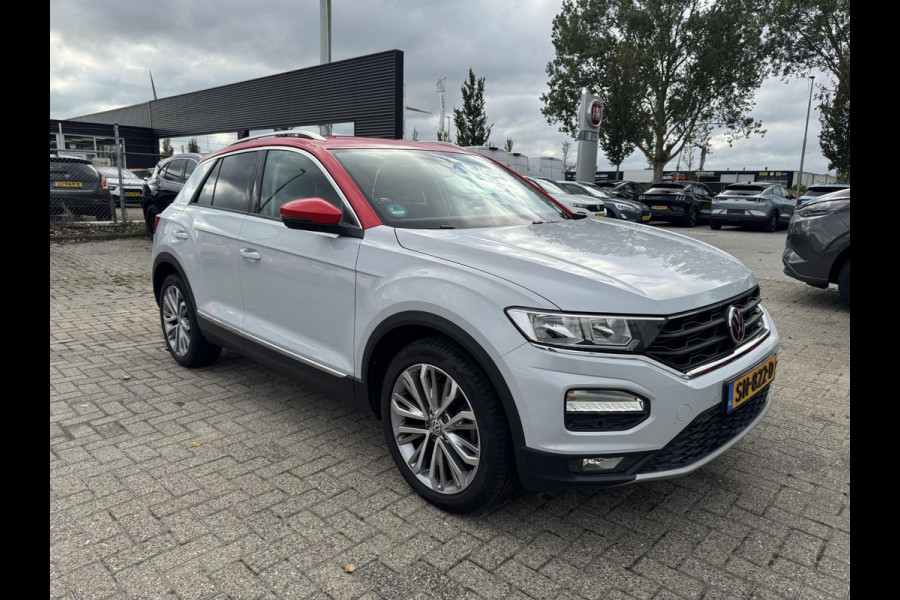 Volkswagen T-Roc 1.0 TSI Style | Cruise Control Adaptief | PDC V+A | LED verlichting