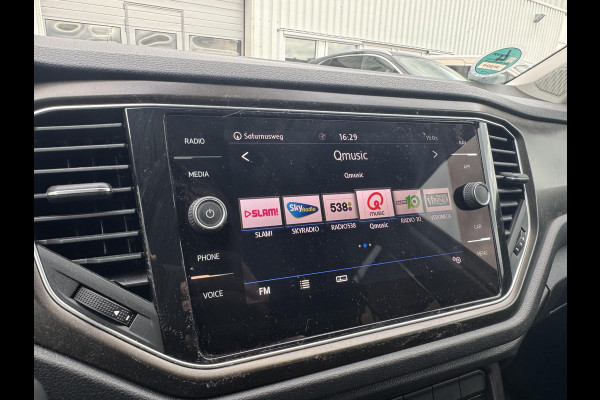 Volkswagen T-Roc 1.0 TSI Style | Cruise Control Adaptief | PDC V+A | LED verlichting