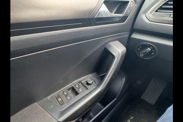 Volkswagen T-Roc 1.0 TSI Style | Cruise Control Adaptief | PDC V+A | LED verlichting