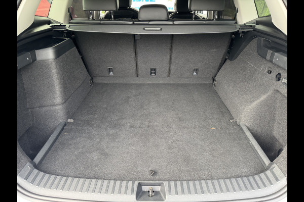 Volkswagen Tayron 1.5 TSI eHybrid 204PK DSG HYBRID ELEGANCE 360°CAMERA/TREKHAAK/IQ.LIGHT/KEYLESS FABRIEKSGARANTIE