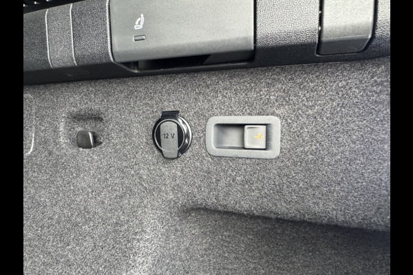 Volkswagen Tayron 1.5 TSI eHybrid 204PK DSG HYBRID ELEGANCE 360°CAMERA/TREKHAAK/IQ.LIGHT/KEYLESS FABRIEKSGARANTIE