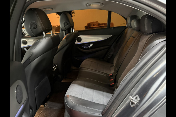 Mercedes-Benz E-Klasse 200 AMG 19"|Automaat|Garantie||Dealerond|Camera|LED|Ambient|Leder|Rijklaar