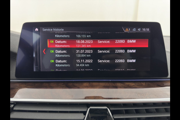 BMW 5 Serie 530e iPerformance High Executive (Plug-in) {SoH-98%} Aut. *HEAD-UP | LEATHER | XENON | ADAPTIVE-CRUISE | TOP-VIEW | HEATED-COMFORTSEATS | PRIVACY-GLASS | AMBIENT-LIGHT | ECC | PDC | 18''ALU*