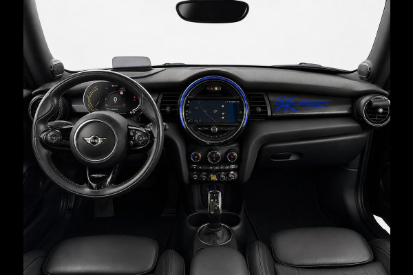 MINI Electric Charged 33 kWh Panoramadak Harman Kardon Camera Leder Navigatie Professional Cruise Control Head Up Display Bluetooth SOH 97%