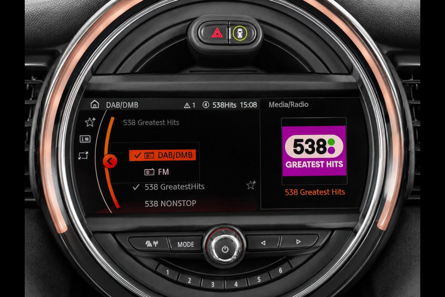 MINI Electric Charged 33 kWh Panoramadak Harman Kardon Camera Leder Navigatie Professional Cruise Control Head Up Display Bluetooth SOH 97%