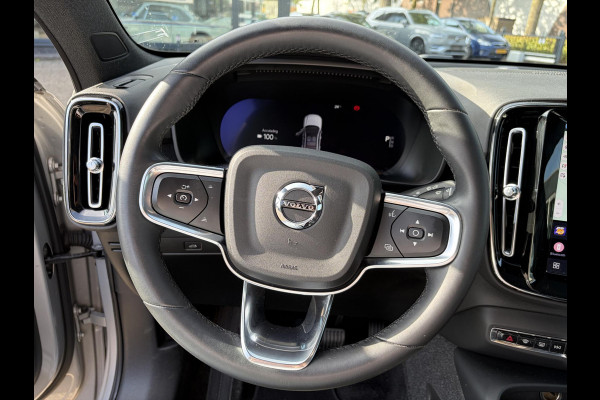 Volvo C40 Recharge Ultimate 69 kWh SOH 95% | MEM. SEAT | HARMAN KARDON | PANO | ELEK. STOEL | STOEL + STUURVERWARMING | 360 CAMERA | RIJKLAAR + 12 MND BOVAG GARANTIE |