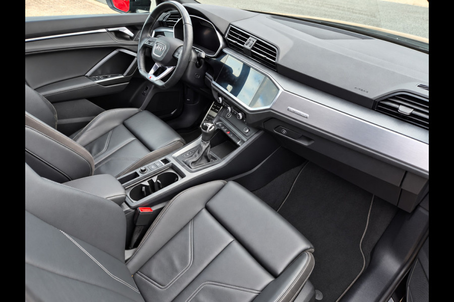 Audi Q3 Sportback 35 TFSI S Edition Pano! 360'Camera Elektrische Stoelen! Memory Line Assist! S Line! Drive Select Stoelverwarming