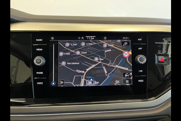 Volkswagen Polo 1.0 TSI DSG Life Automaat Navigatie Apple Carplay/ Android Auto Camera Parkeersensoren Adaptive Cruise Control Stoelverwarming Virtual Cockpit Climate Control