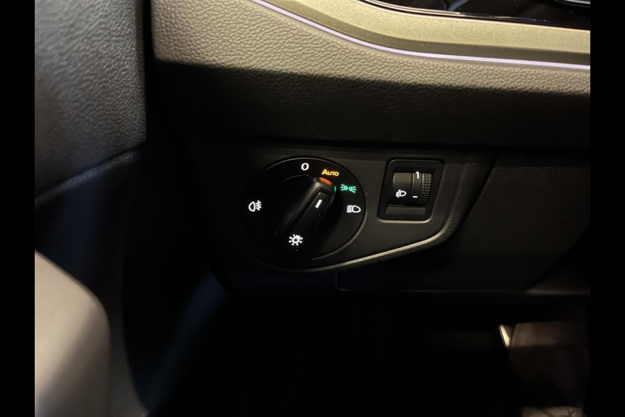 Volkswagen Polo 1.0 TSI DSG Life Automaat Navigatie Apple Carplay/ Android Auto Camera Parkeersensoren Adaptive Cruise Control Stoelverwarming Virtual Cockpit Climate Control
