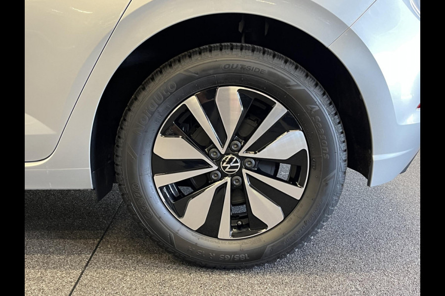 Volkswagen Polo 1.0 TSI DSG Life Automaat Navigatie Apple Carplay/ Android Auto Camera Parkeersensoren Adaptive Cruise Control Stoelverwarming Virtual Cockpit Climate Control