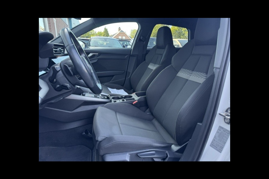 Audi A3 Sportback 35 TFSI Business edition-DealerOnderhouden