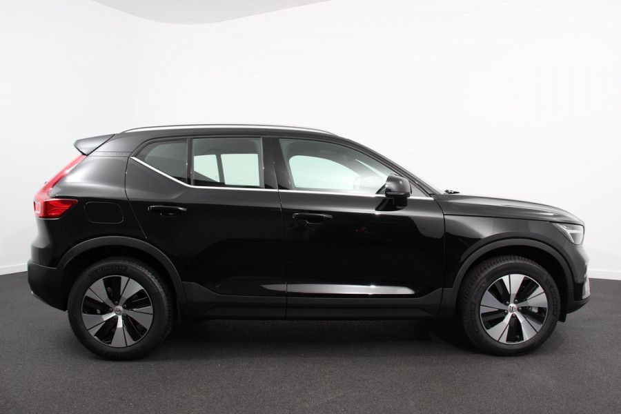 Volvo XC40 1.5 T5 Plug-in hybrid Plus Bright Navigatie Climate Control Adaptive Cruise Control  18"LMV Camera Parkeer sensoren Led
