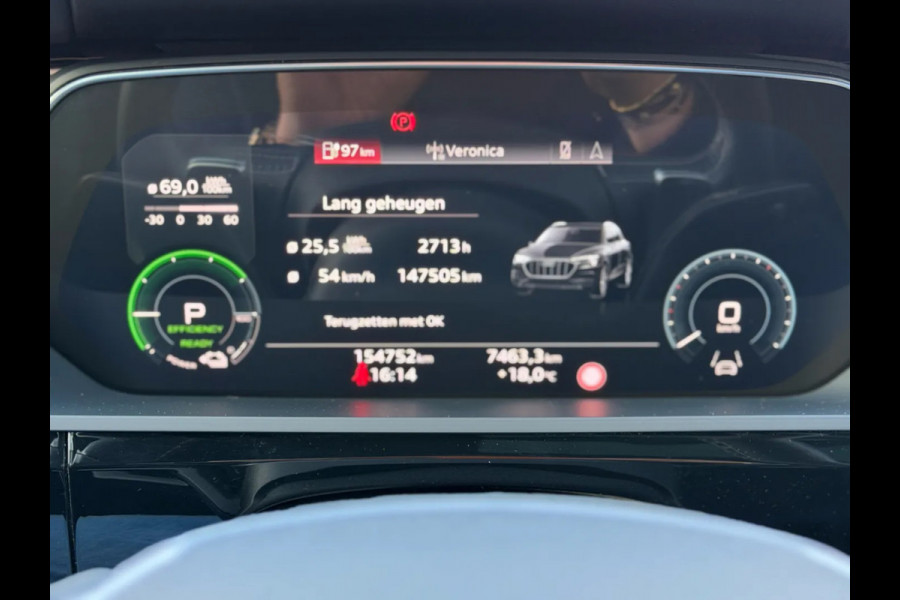 Audi e-tron Sportback 50 quattro S edition 71 kWh SoH 88% (NL-auto, Panorama, StoelV, Bang & Olufsen, Camera, PDC, EtcO)