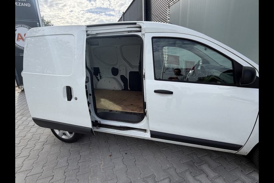 Dacia Dokker BWJ 2019 | 1.5 dCi 75 Essential | TREKHAAK | SCHUIF DEUR RECHTS | BLUE TOOTH | EL PAKKET |