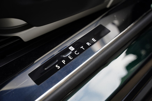 Rolls-Royce Spectre AWD 102 kWh Dark Emerald Green