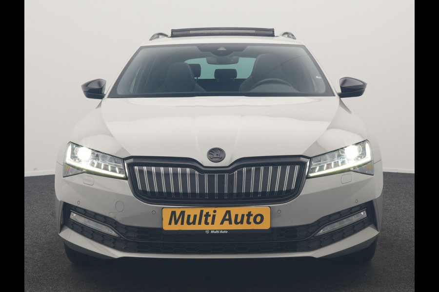 Škoda Superb Combi 1.4 TSI iV Sportline Business PHEV 218pk Dealer O.H. | SOH 91,2% | Panodak | Adaptive Cruise | Camera | Canton Audio | Alcantara Sportstoelen Memory & Verwarmd | Sfeerverlichting | Keyless | BLIS | Stuur Verwarmd | Apple Carplay | Crystal LED | Navigatie | Plug In Hybrid |