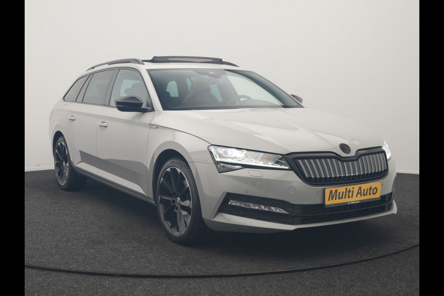 Škoda Superb Combi 1.4 TSI iV Sportline Business PHEV 218pk Dealer O.H. | SOH 91,2% | Panodak | Adaptive Cruise | Camera | Canton Audio | Alcantara Sportstoelen Memory & Verwarmd | Sfeerverlichting | Keyless | BLIS | Stuur Verwarmd | Apple Carplay | Crystal LED | Navigatie | Plug In Hybrid |