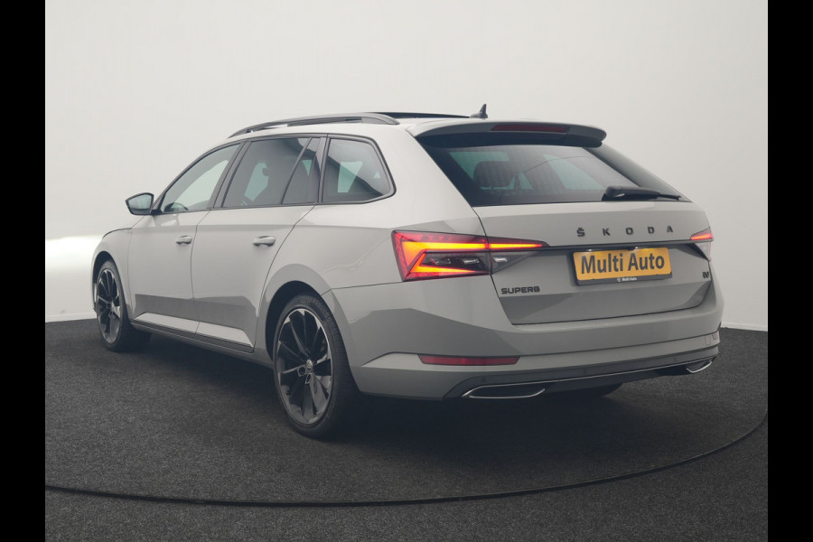 Škoda Superb Combi 1.4 TSI iV Sportline Business PHEV 218pk Dealer O.H. | SOH 91,2% | Panodak | Adaptive Cruise | Camera | Canton Audio | Alcantara Sportstoelen Memory & Verwarmd | Sfeerverlichting | Keyless | BLIS | Stuur Verwarmd | Apple Carplay | Crystal LED | Navigatie | Plug In Hybrid |