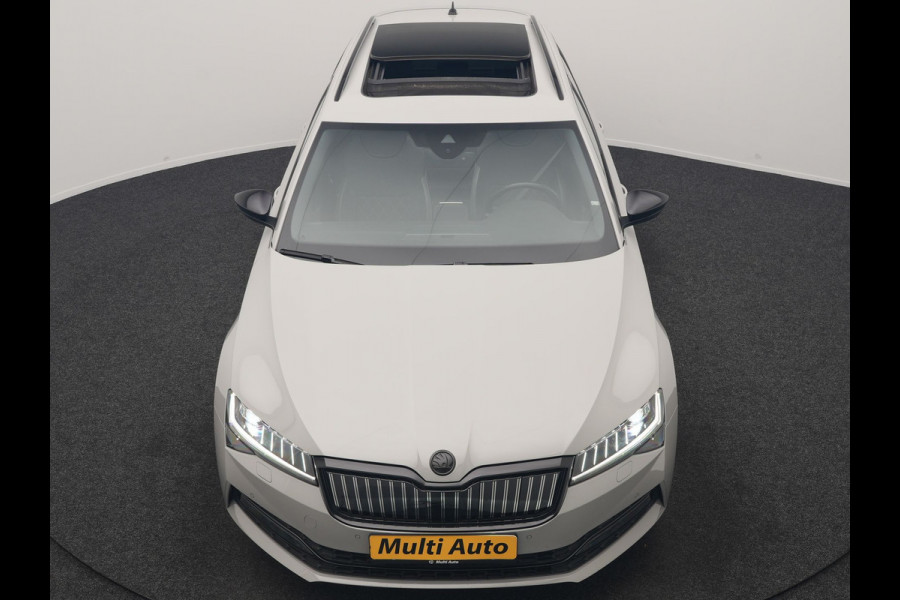 Škoda Superb Combi 1.4 TSI iV Sportline Business PHEV 218pk Dealer O.H. | SOH 91,2% | Panodak | Adaptive Cruise | Camera | Canton Audio | Alcantara Sportstoelen Memory & Verwarmd | Sfeerverlichting | Keyless | BLIS | Stuur Verwarmd | Apple Carplay | Crystal LED | Navigatie | Plug In Hybrid |