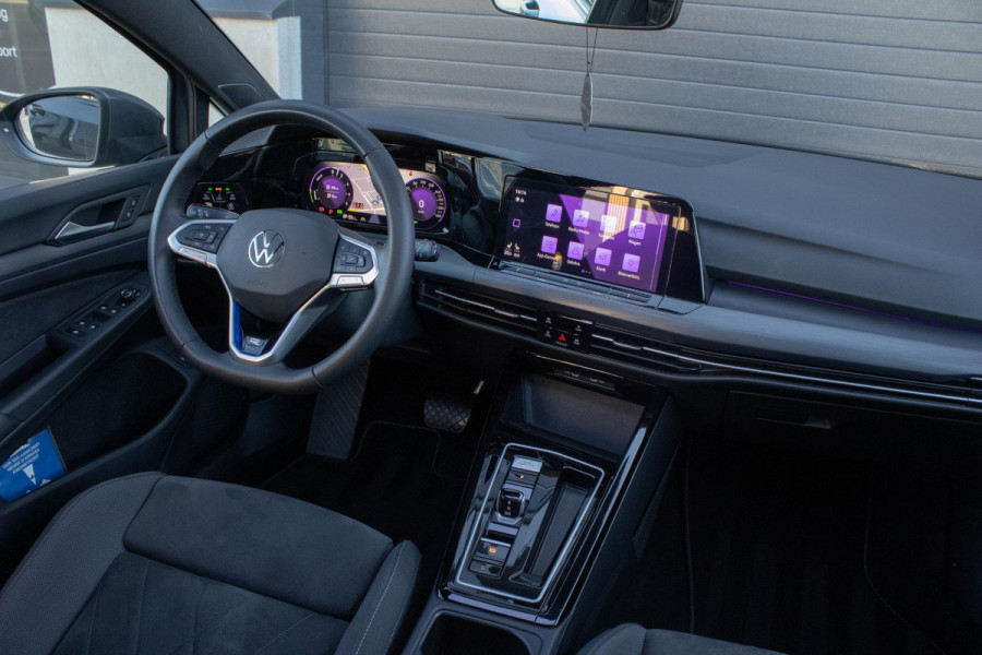 Volkswagen Golf 1.4 eHybrid R-Line Pano IQ Harman Kardon Memory Stoelmassage Carplay