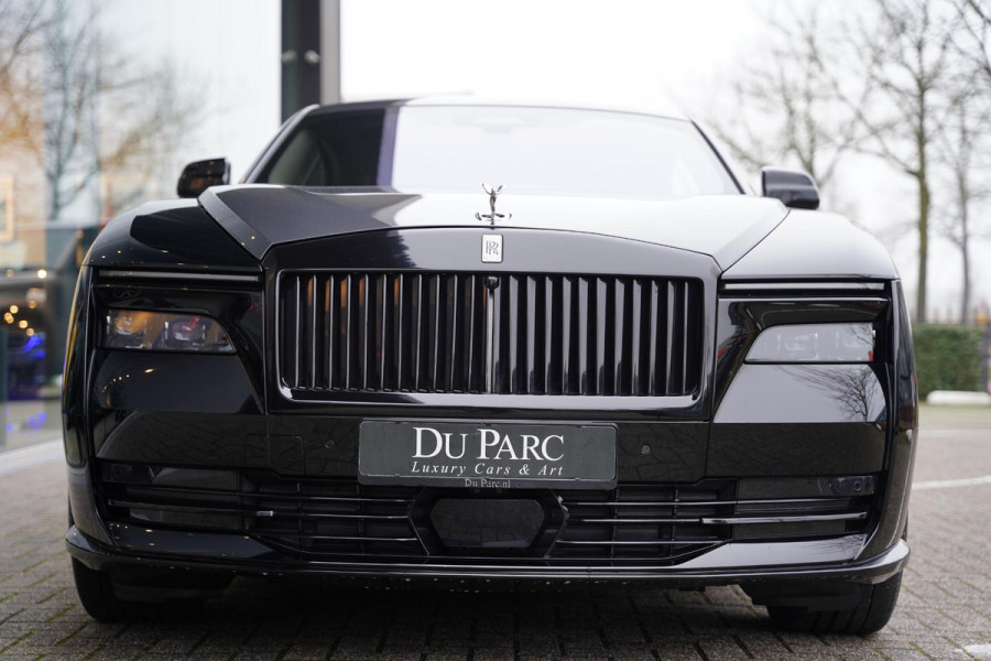 Rolls-Royce Spectre AWD / Two Tone Interior + Exterior