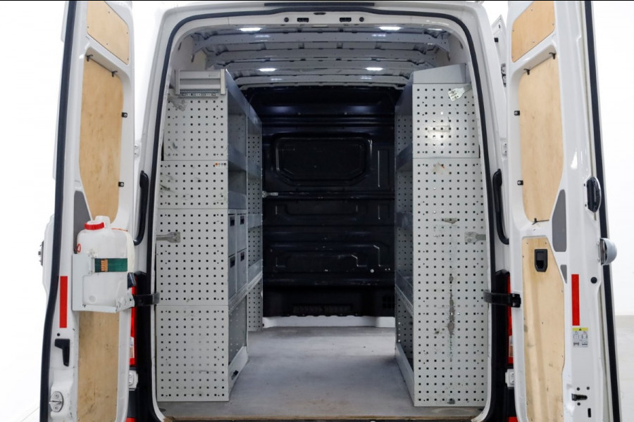 Volkswagen Crafter 35 2.0 TDI 140pk L3H3 (L2H2) Airco/Navi/Inrichting/Imperiaal 05-2021