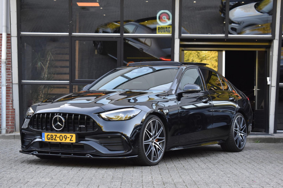 Mercedes-Benz C-Klasse 300 4MATIC AMG Pano 360C Keyless 20" Trekhaak