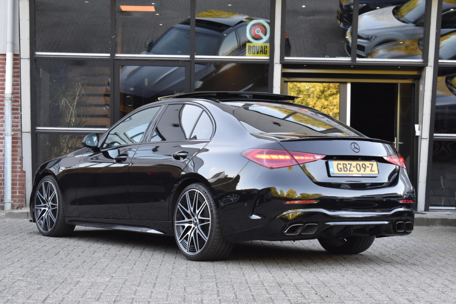 Mercedes-Benz C-Klasse 300 4MATIC AMG Pano 360C Keyless 20" Trekhaak
