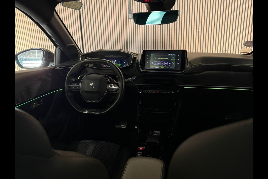 Peugeot 208 GT 1.2 PureTech|3x GT|KEYLESS|CAMERA 360|DIGITAL 3D DASH|STOELVERW|SFEERVERL|HALF LEDER|CARPLAY