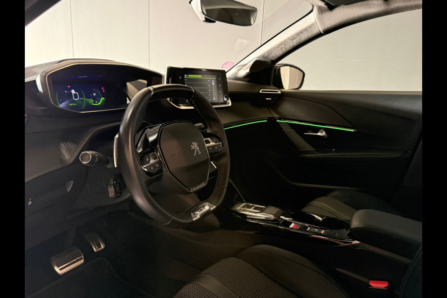 Peugeot 208 GT 1.2 PureTech|3x GT|KEYLESS|CAMERA 360|DIGITAL 3D DASH|STOELVERW|SFEERVERL|HALF LEDER|CARPLAY