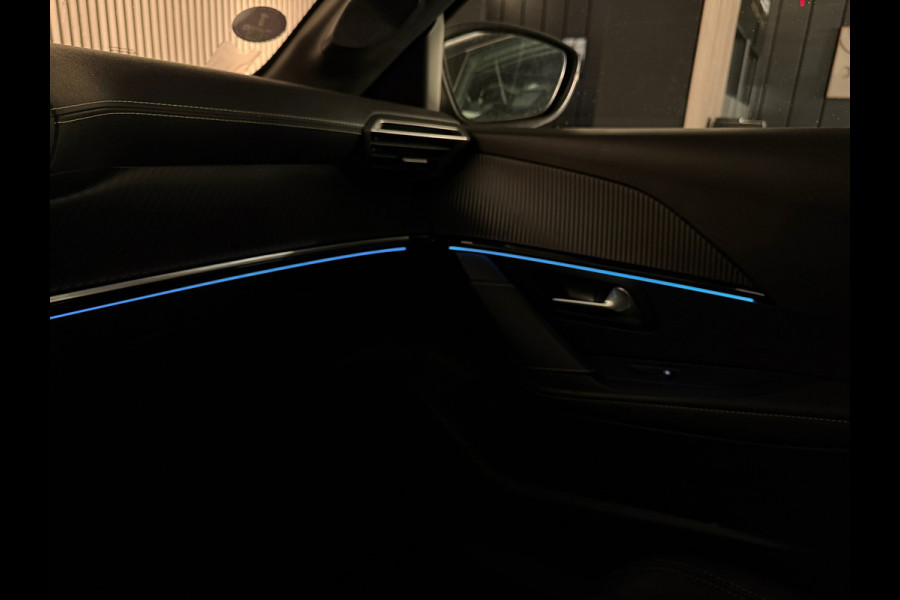 Peugeot 208 GT 1.2 PureTech|3x GT|KEYLESS|CAMERA 360|DIGITAL 3D DASH|STOELVERW|SFEERVERL|HALF LEDER|CARPLAY