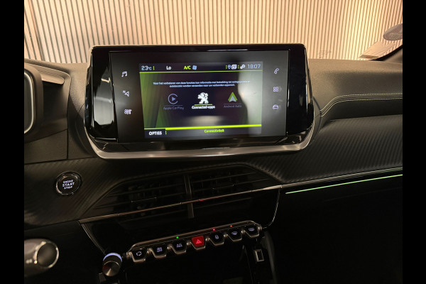 Peugeot 208 GT 1.2 PureTech|3x GT|KEYLESS|CAMERA 360|DIGITAL 3D DASH|STOELVERW|SFEERVERL|HALF LEDER|CARPLAY