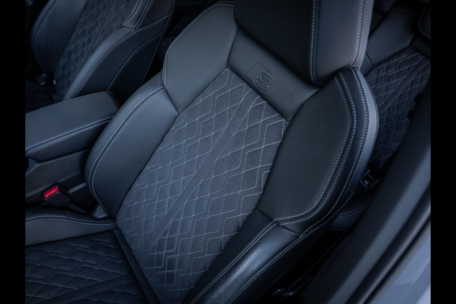 Audi Q4 e-tron 45 S Edition 82 kWh 3x S-Line l RS stoel l Elek. Stoel l ACC