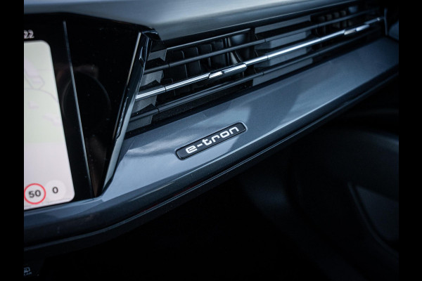 Audi Q4 e-tron 45 S Edition 82 kWh 3x S-Line l RS stoel l Elek. Stoel l ACC